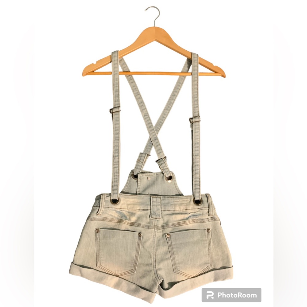Hot Kiss - Light Wash Demin - Low Cut Overalls - Picture 2 of 3